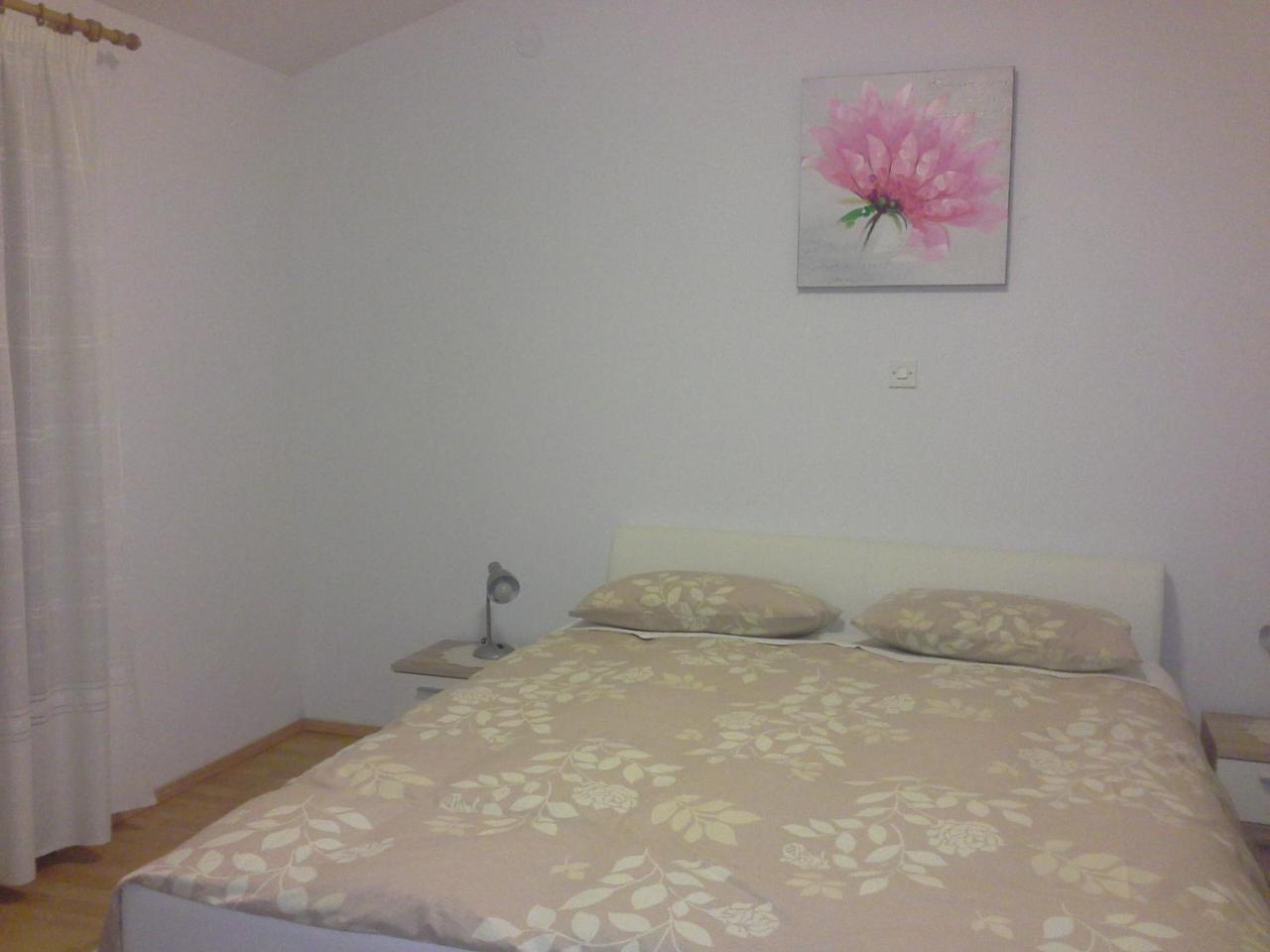 Apartments Liliana פולה מראה חיצוני תמונה